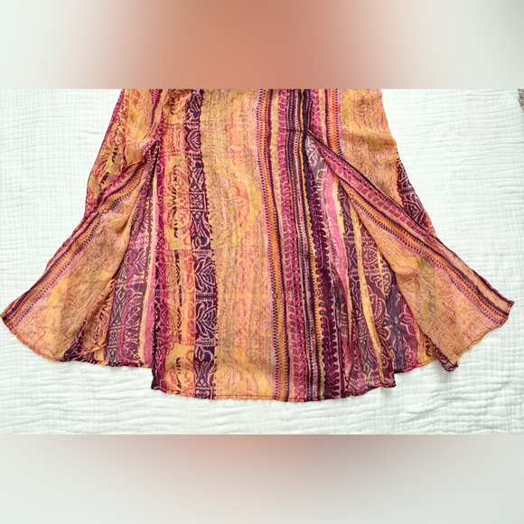 NWT Xhiliration crochet flowy burgundy red overlay maxi boho dress sz Med - Picture 5 of 16